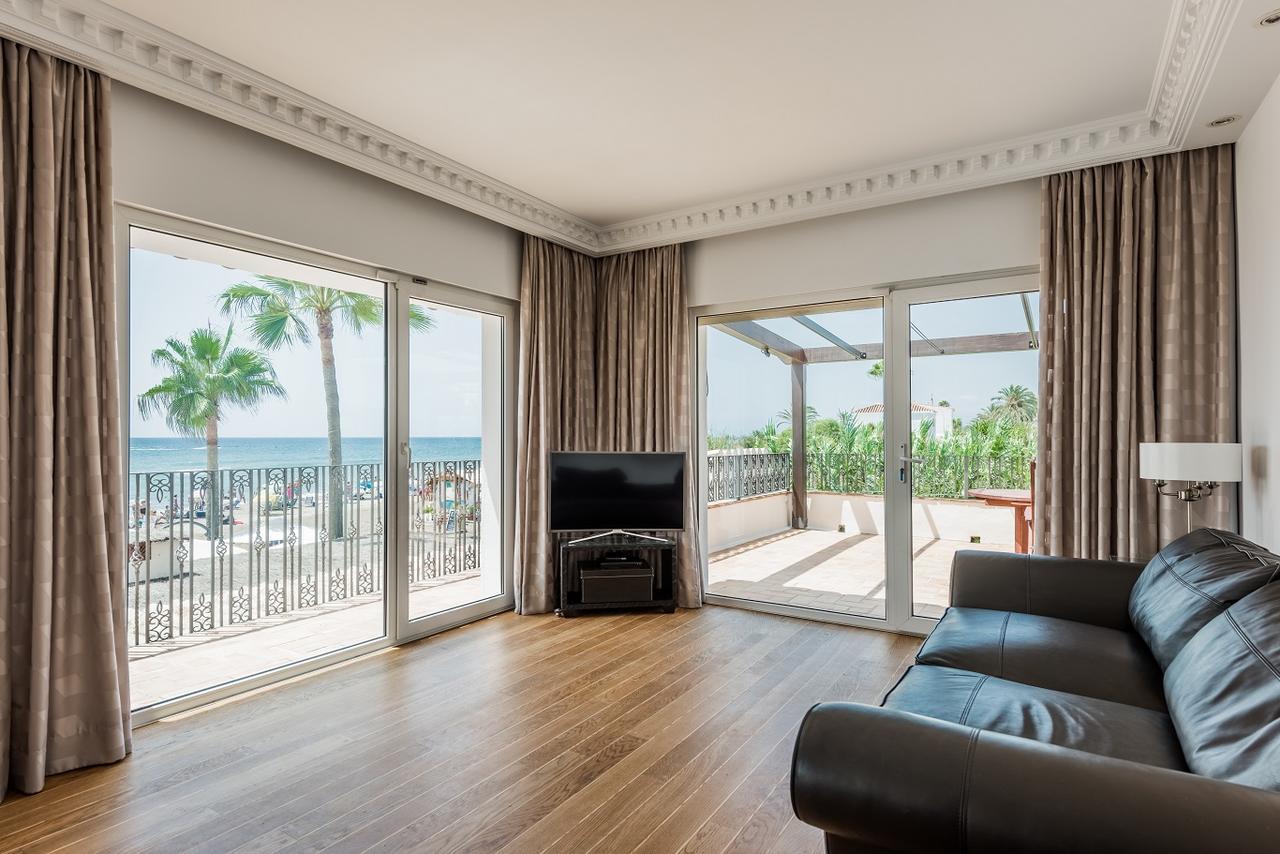The Residence By The Beach House Marbella Exterior photo