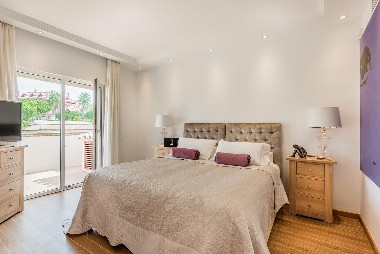 The Residence By The Beach House Marbella Exterior photo